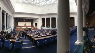 Парламентът възложи на енергийния министър да предоговори споразумението с „Боташ“