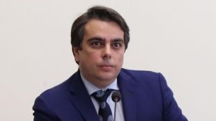 Асен Василев: Марин и Стефан Димитрови, не са посещавали МФ, лично не съм се срещал с тях