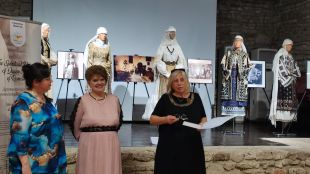 Изложба в Двореца-Балчик представя вещи на кралица Мария