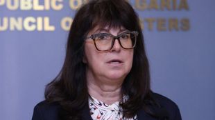 Галя Кондева: Новата ваксина срещу коклюш защитава по-слабо, но няма тежки странични ефекти