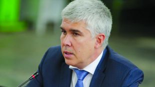 "Булгаргаз" съди "Газпром" за 400 млн. лв. за прекратените доставки към България през 2022