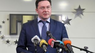 Даниел Митов отказа да стане външен министър