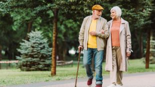 Хората с увреждания, които имат лични асистенти, няма да получат великденска добавка към пенсиите си