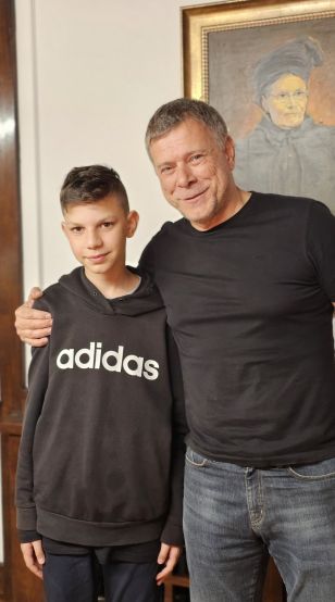 Кмет и 12-годишен многократен медалист мерят сили по шах в Горна Оряховица